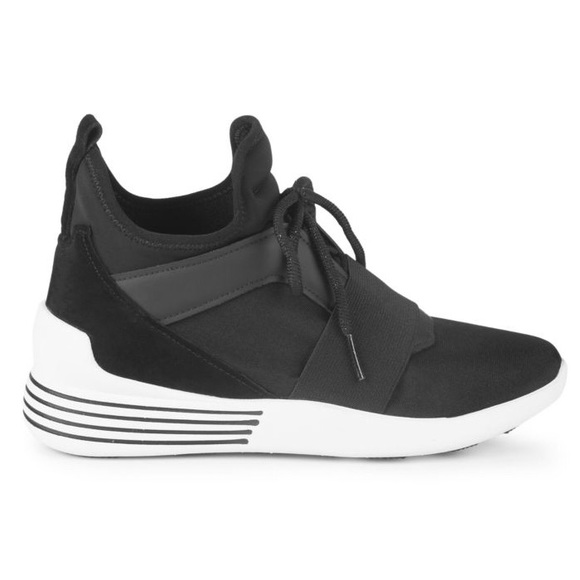 Size 7 Kendall & Kylie “Braydin sneakers” - Picture 1 of 5